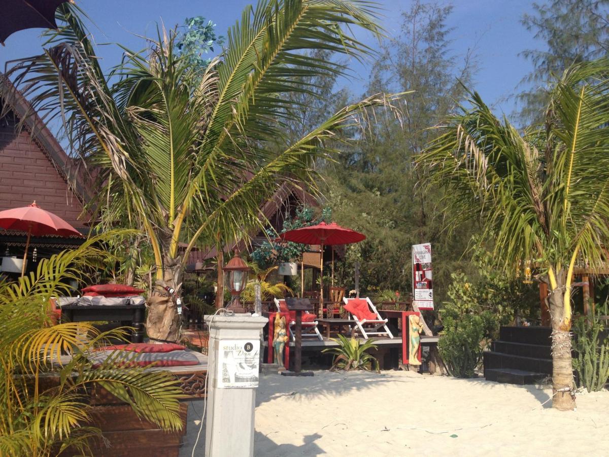 Phangan Cove Beach Resort Srithanu Exterior photo